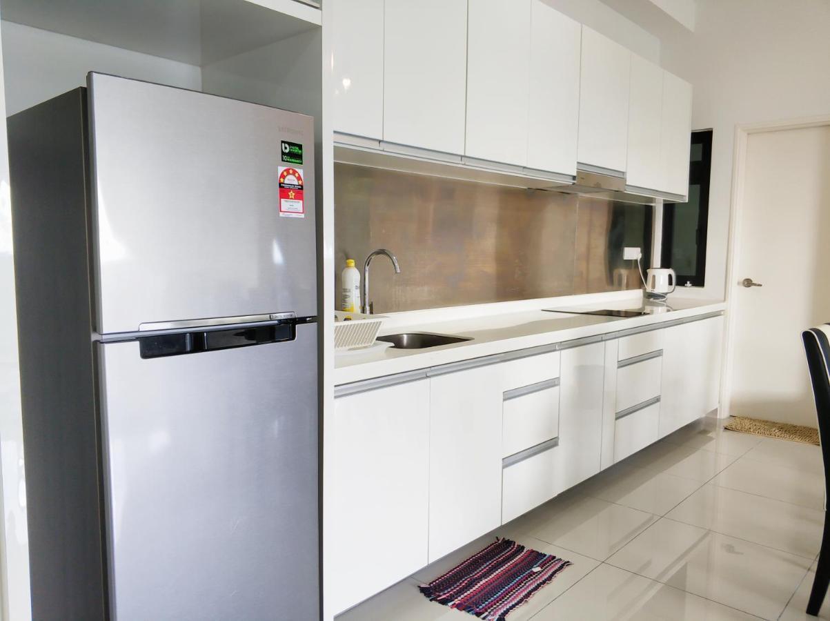 Meridin@Medini#3 Apartment Nusajaya  Bagian luar foto