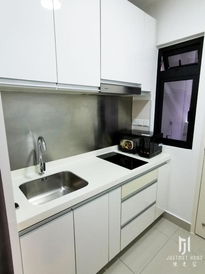 Meridin@Medini#3 Apartment Nusajaya  Bagian luar foto