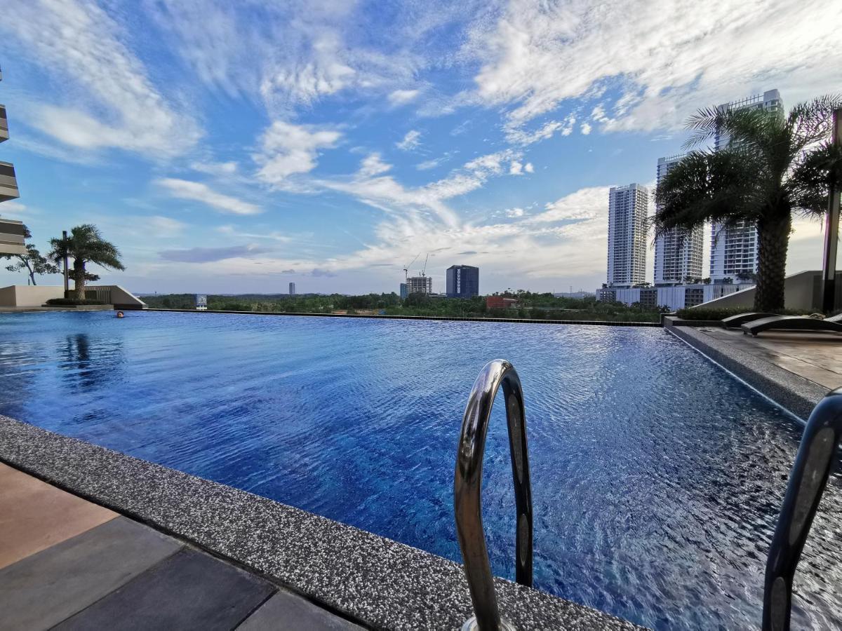Meridin@Medini#3 Apartment Nusajaya  Bagian luar foto