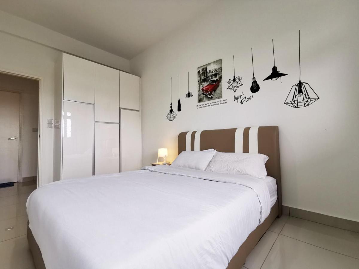 Meridin@Medini#3 Apartment Nusajaya  Bagian luar foto